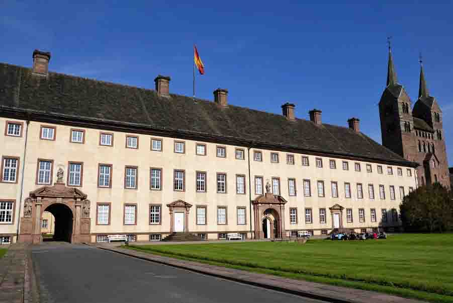 Entree abdij van Corvey